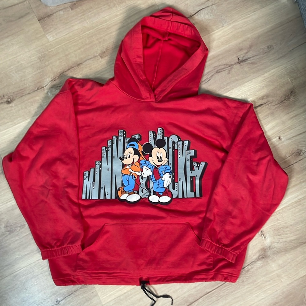 Vintage Y2K Mickey/Minny Mouse Disney Red Hoodie. Fits M/L Baggy. Good condition
